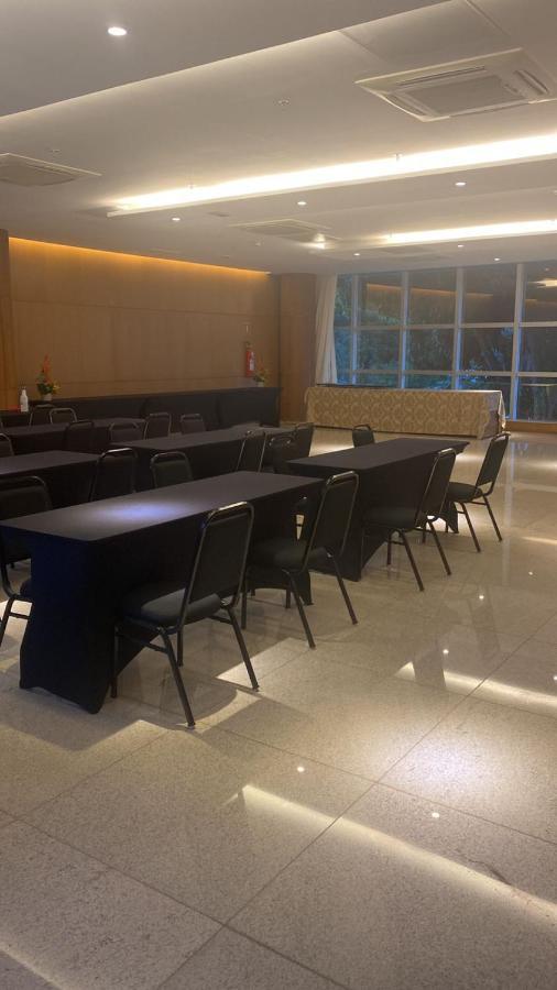 Tryp By Wyndham Brasilia Nacoes Hotel ภายนอก รูปภาพ