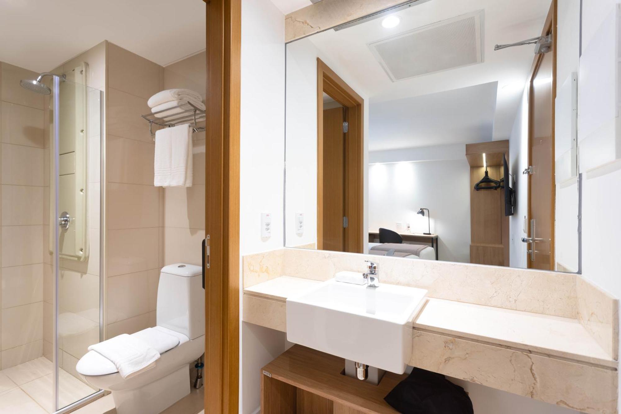 Tryp By Wyndham Brasilia Nacoes Hotel ภายนอก รูปภาพ