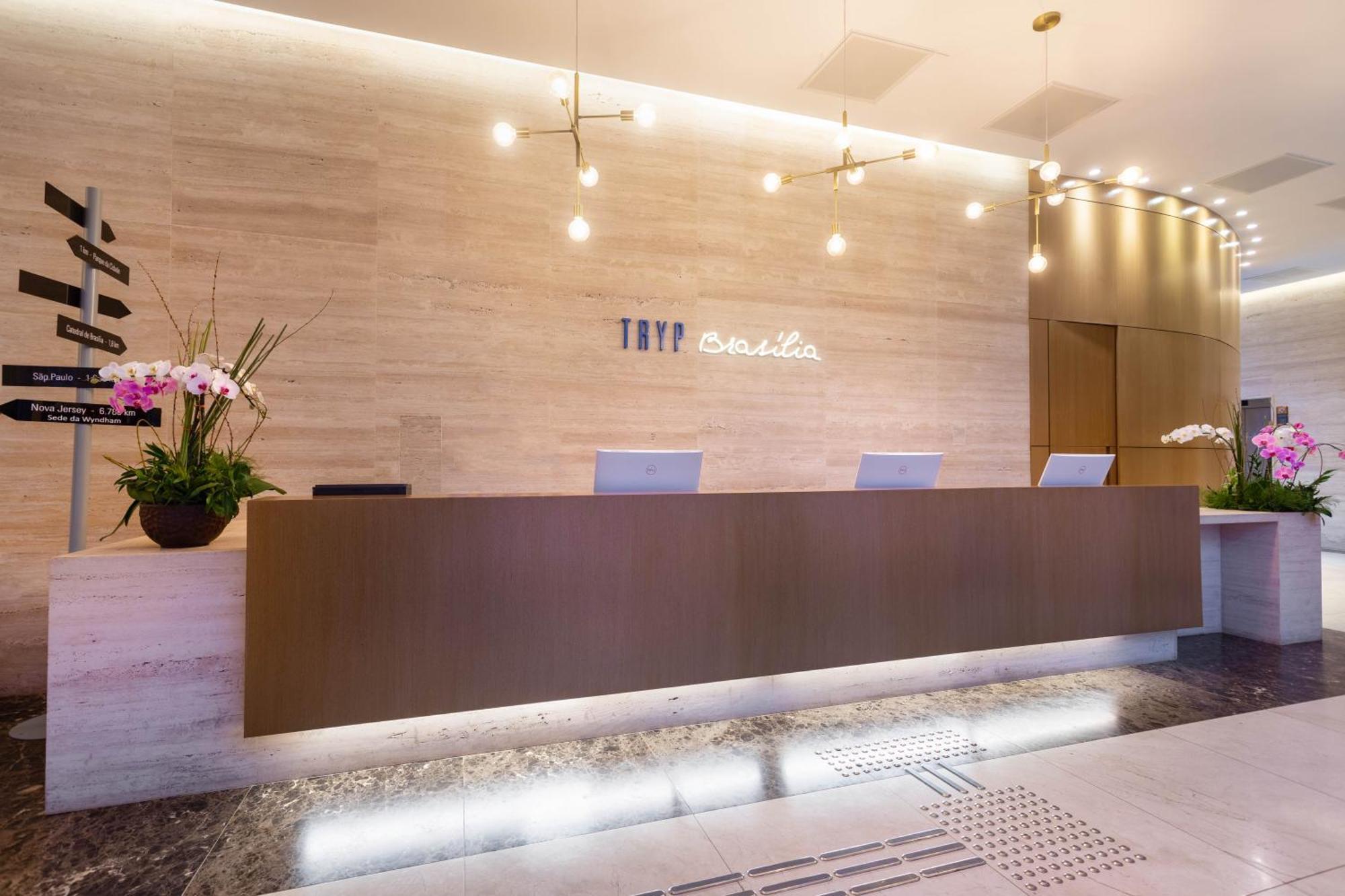 Tryp By Wyndham Brasilia Nacoes Hotel ภายนอก รูปภาพ