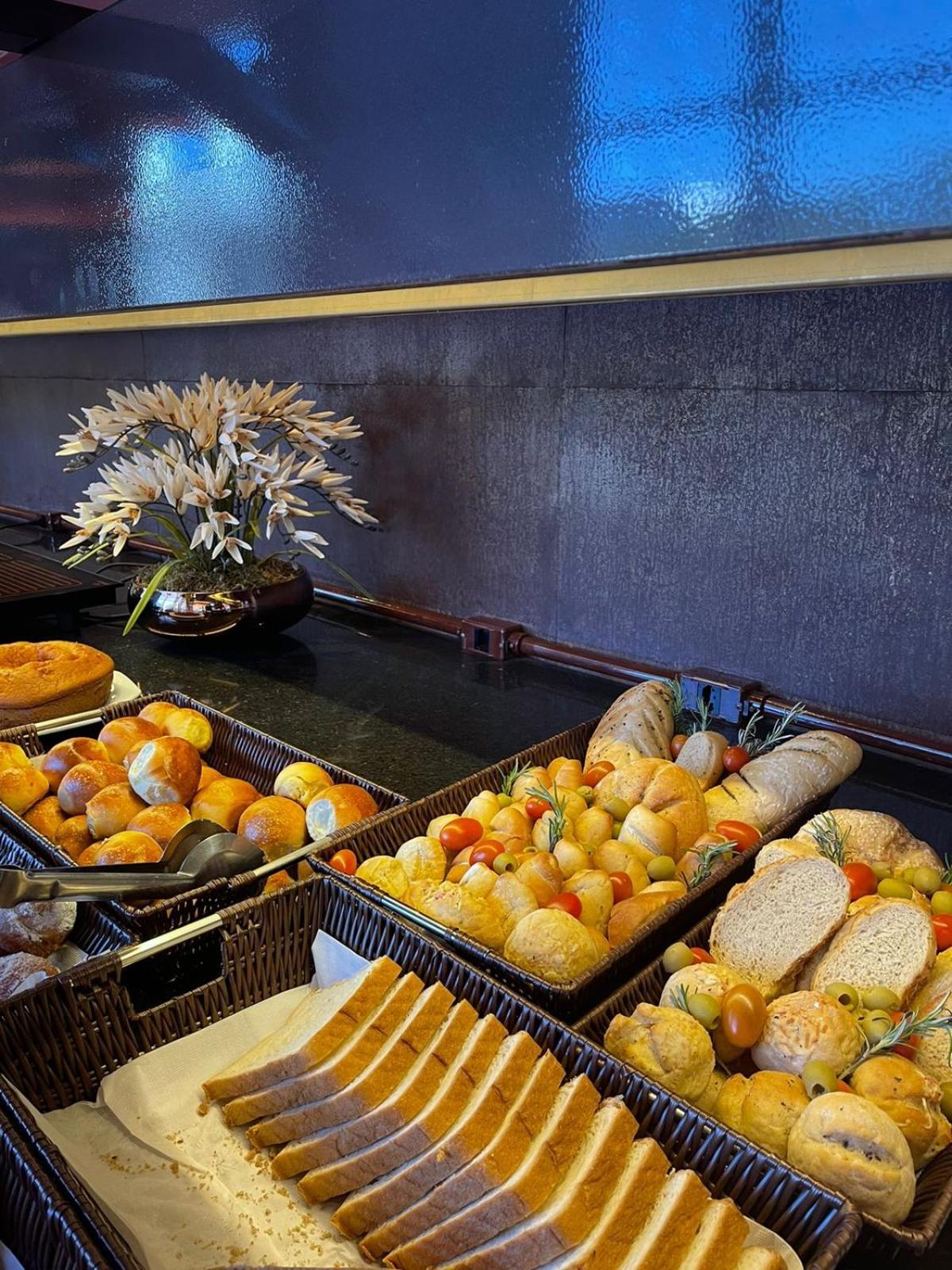 Tryp By Wyndham Brasilia Nacoes Hotel ภายนอก รูปภาพ